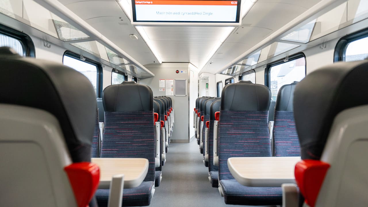 Class 231 interior