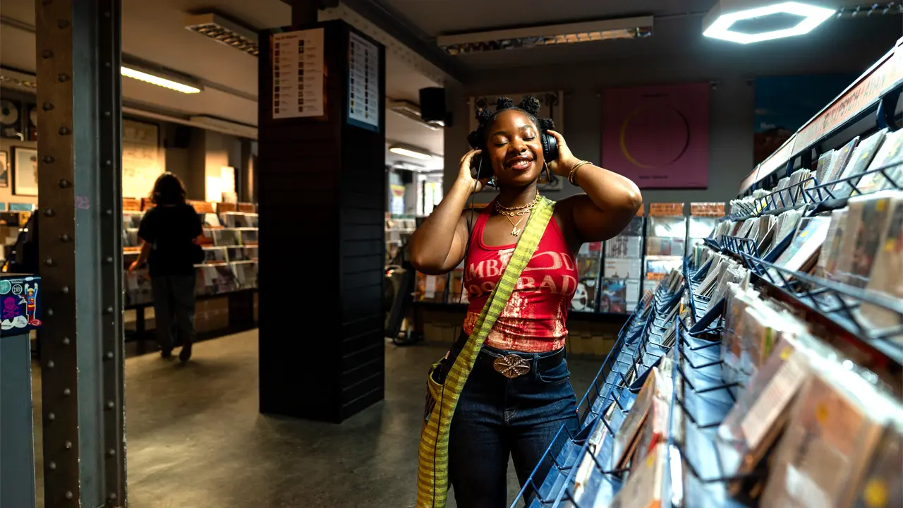 Meduulla in record shop